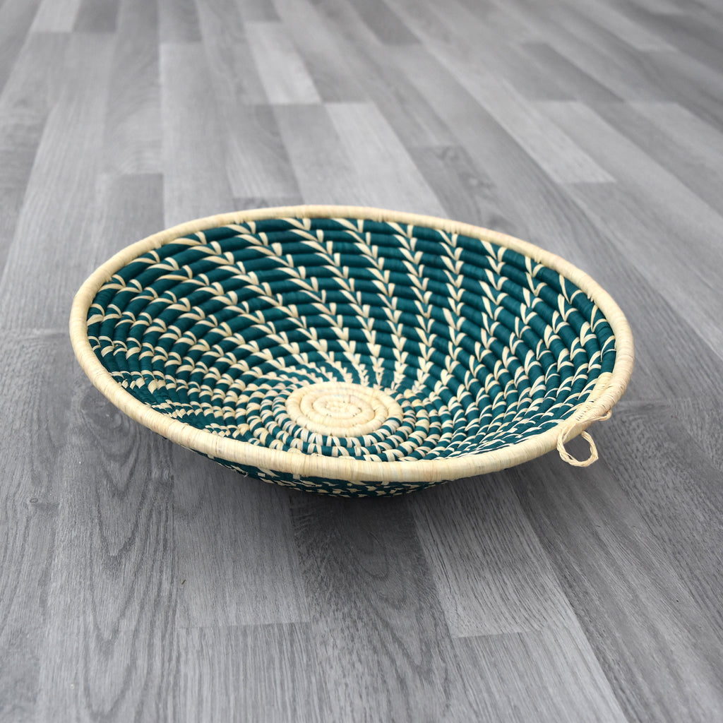 African Wall Basket_Ugandan Baskets_Rufina Designs_African straw basket_03_1