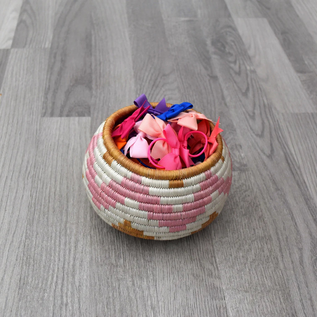 Small Planter Basket / Rwanda Basket / African Storage Plant Basket / Indoor Planter basket / Straw Planter basket /Sustainable Basket